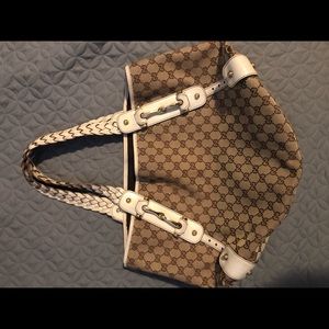 Gucci Pelham Shoulder Bag GG Canvas Large